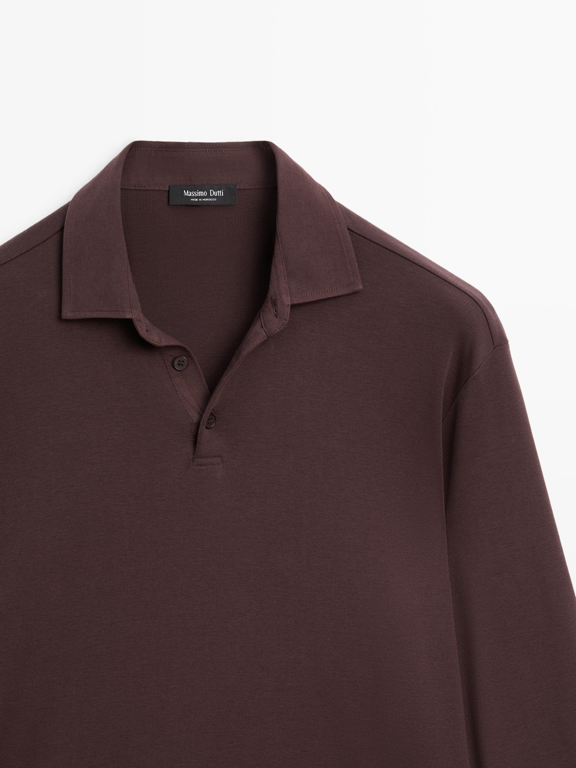 Long sleeve polo shirt with contrast collar